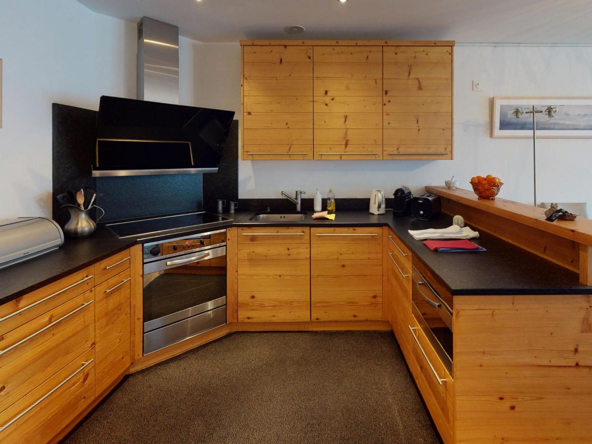 Apartment Haus Whymper Edward Suite By Interhome Zermatt Exteriör bild