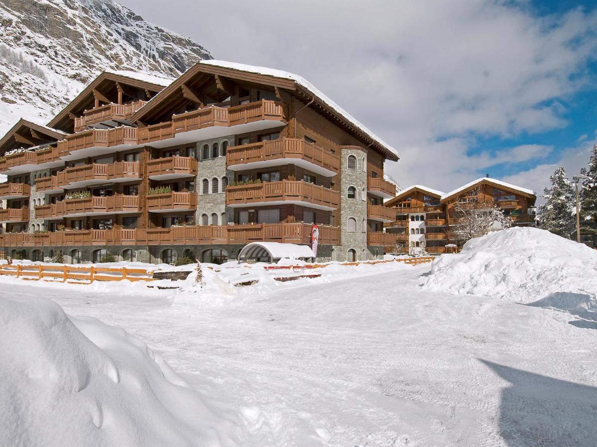 Apartment Haus Whymper Edward Suite By Interhome Zermatt Exteriör bild
